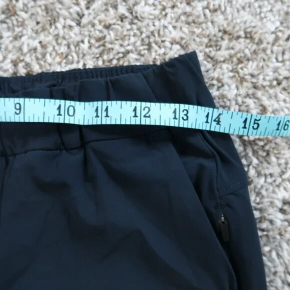 Vuori Women's Pants Miles Ankle Pant Medium Regular Navy Blue EEUC - Picture 8 of 9